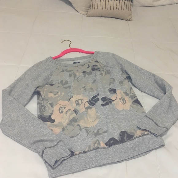 Floral/Gray Sweater | Comfy & Casual - Picture 3 of 3